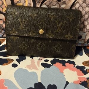 Louis Vuitton Vintage Wallet
